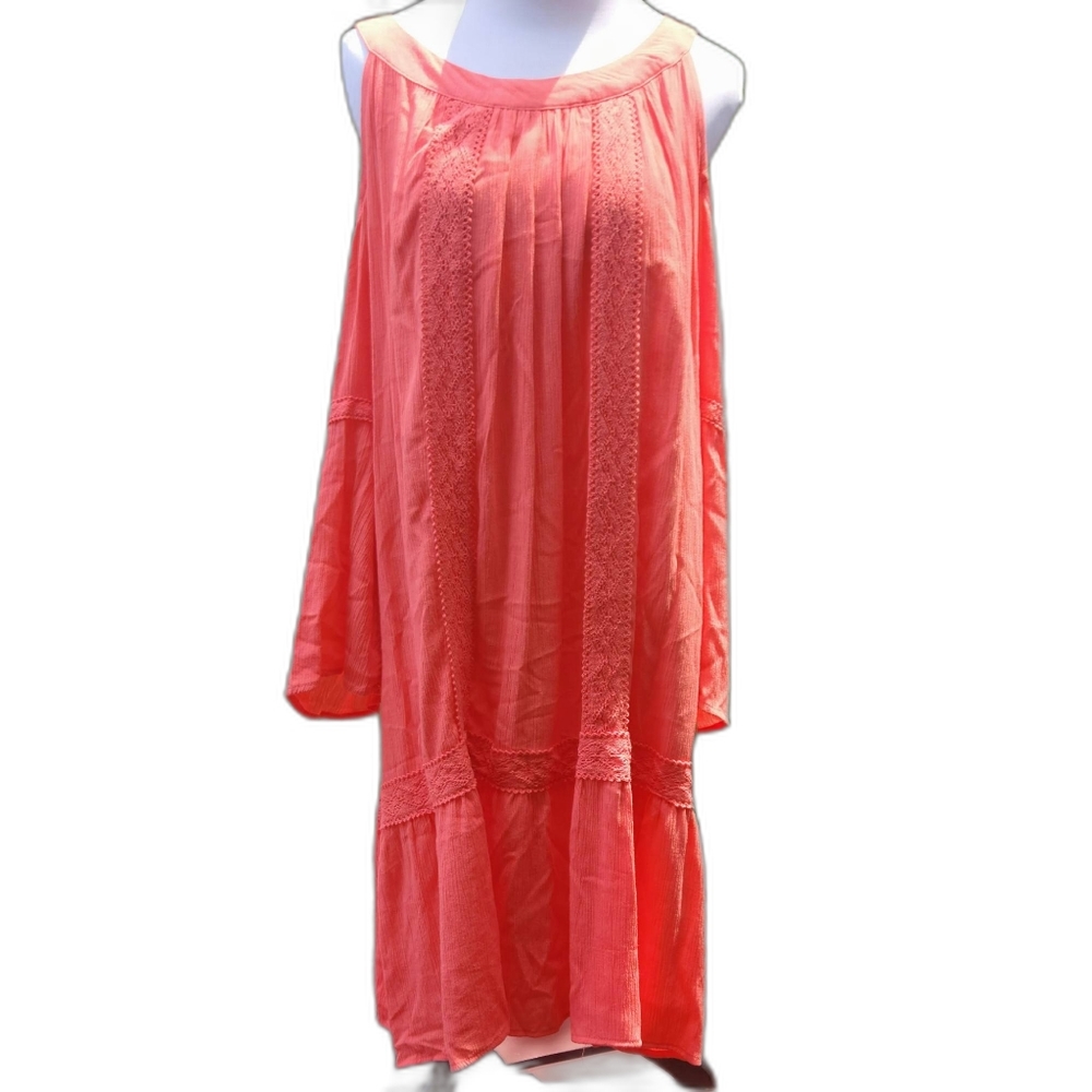 Cold shoulder dress with lace detail mid length size 14 W XL 0X